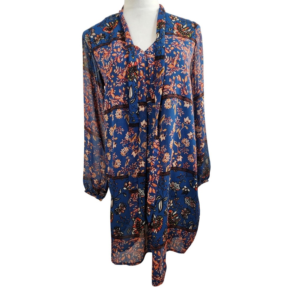 Everly Blue Floral Patchwork Tie Neck Shift Dress Womens Small Boho‎ Cottagecore